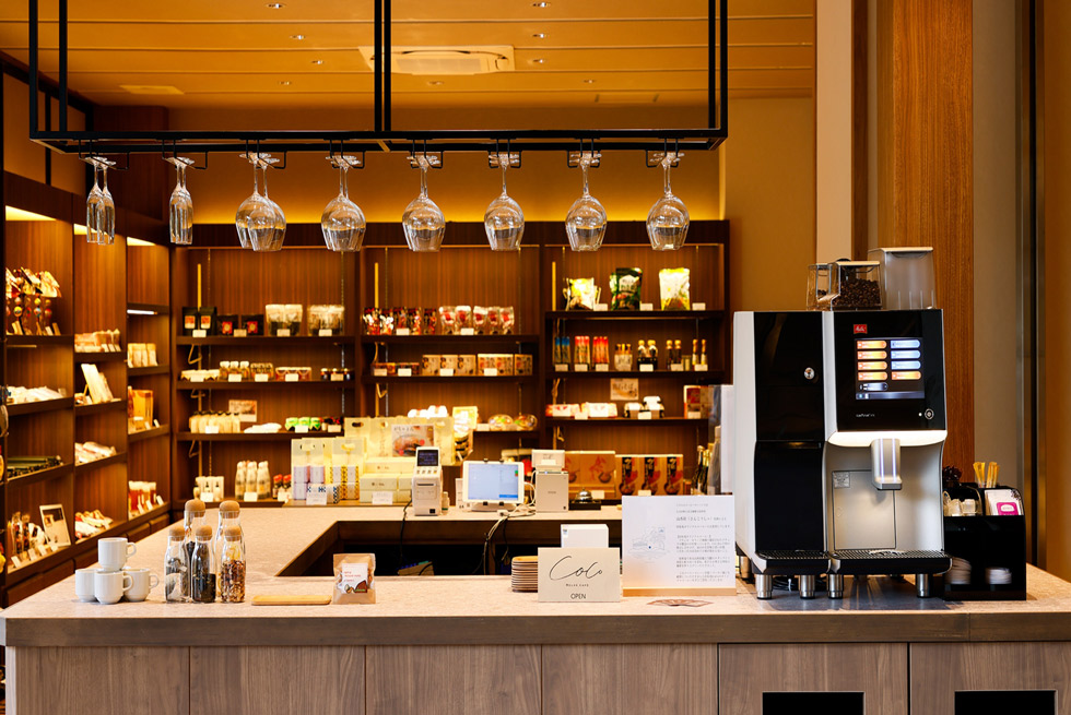 暖炉を囲み長夜を過ごす