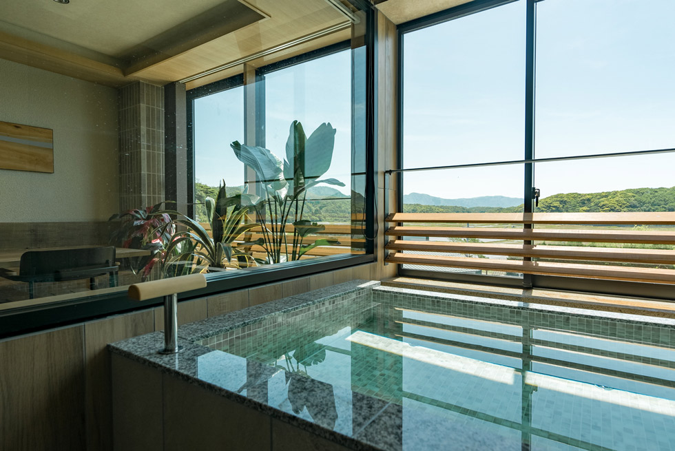 湖の畔で邸宅のように過ごす