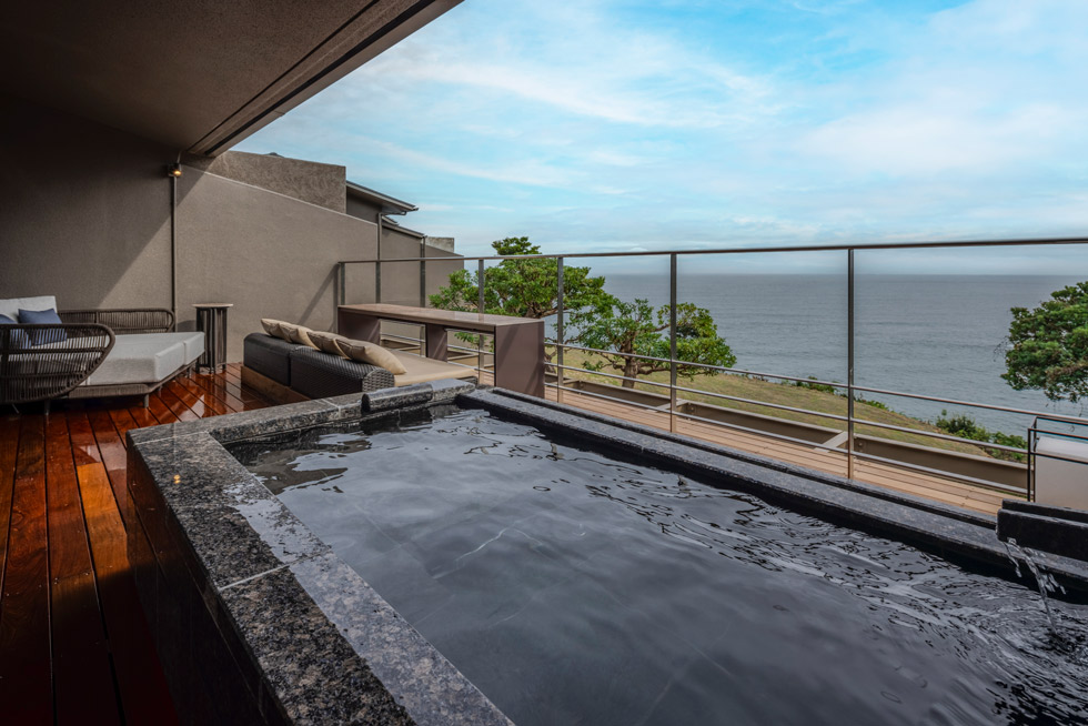 海に抱かれる、贅沢なひととき